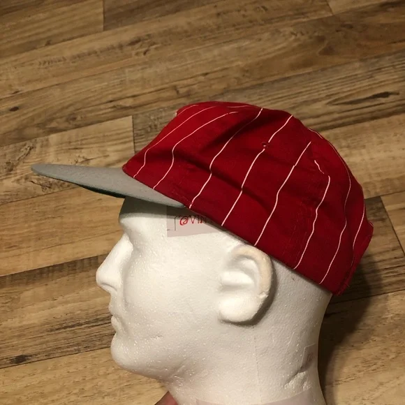 Mlb Cincinnati Reds ‘pinstripes’ Vintage Snapback By Starter
. - Picture 4 of 4